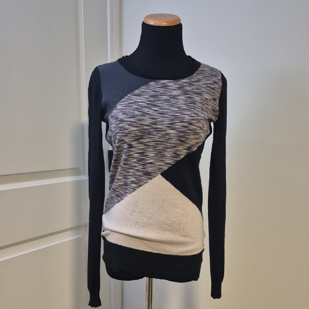 Chic Colorblock Sweater